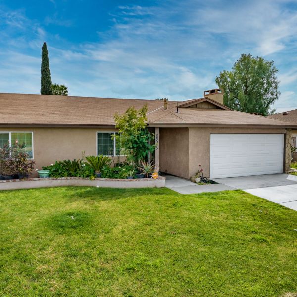 25035 Brodiaea Ave